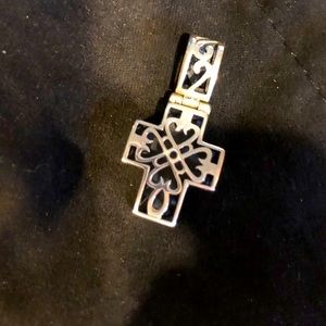 Silpada filigree cross pendant